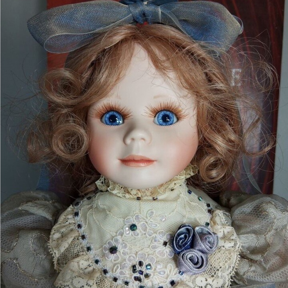 Fine handcrafted haute-couture porcelain Mundia doll- “Beatrice”
